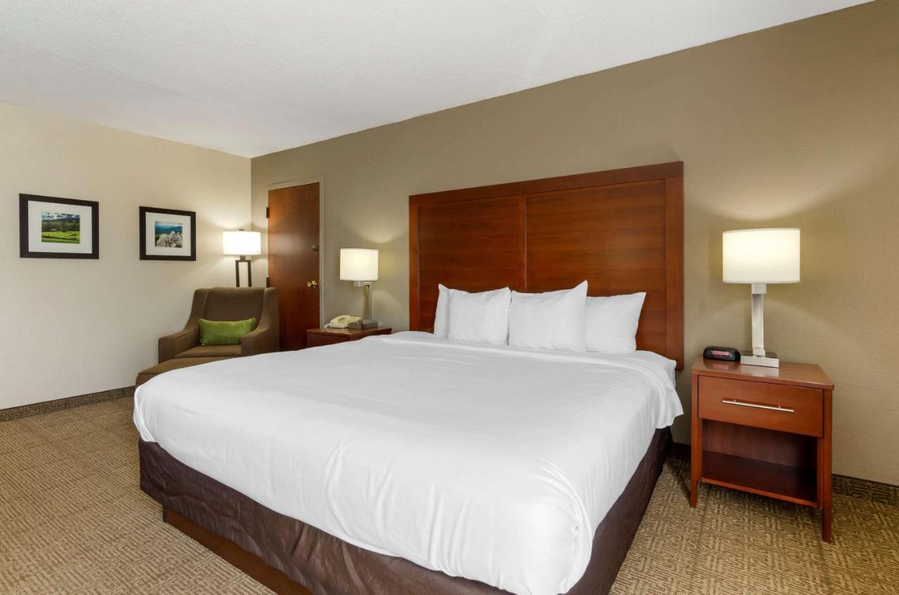 Comfort Inn Blacksburg University Area Экстерьер фото