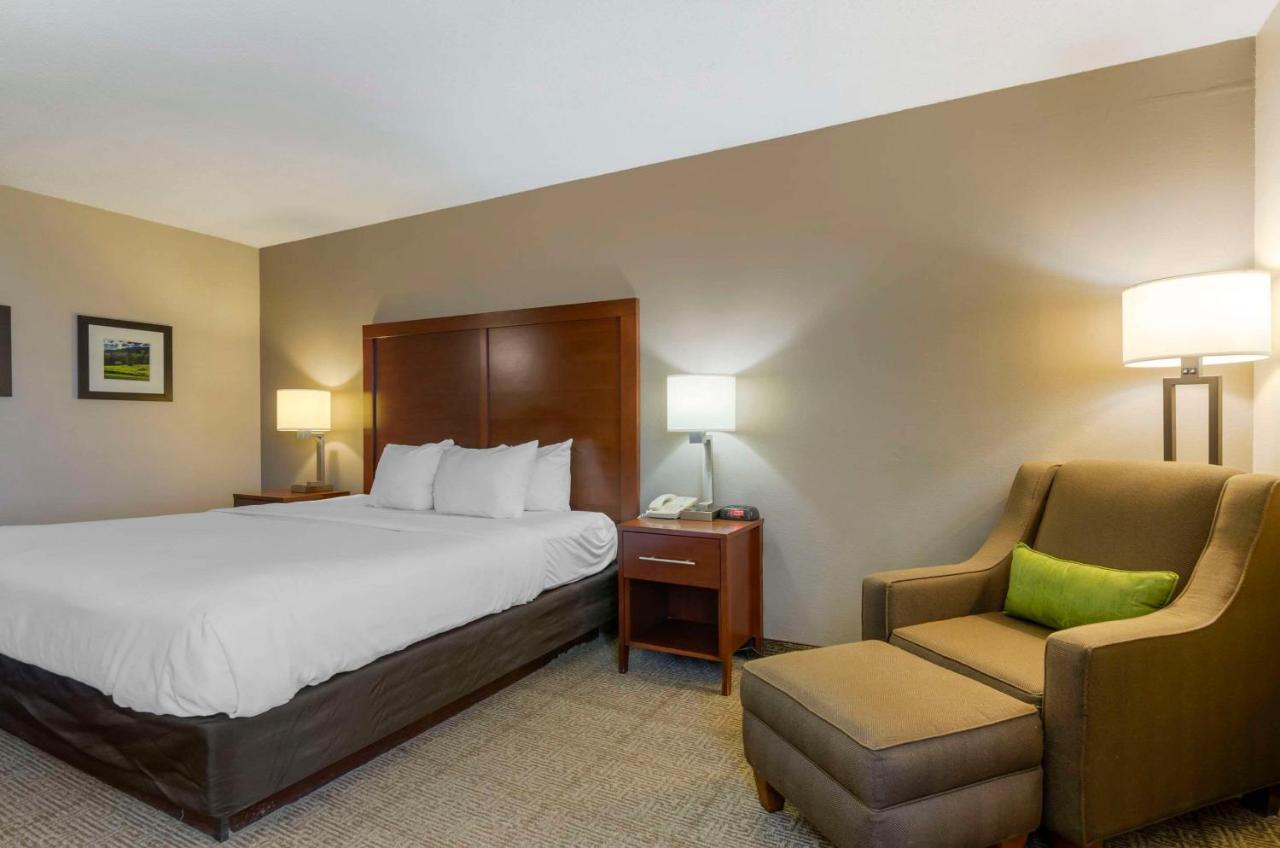 Comfort Inn Blacksburg University Area Экстерьер фото