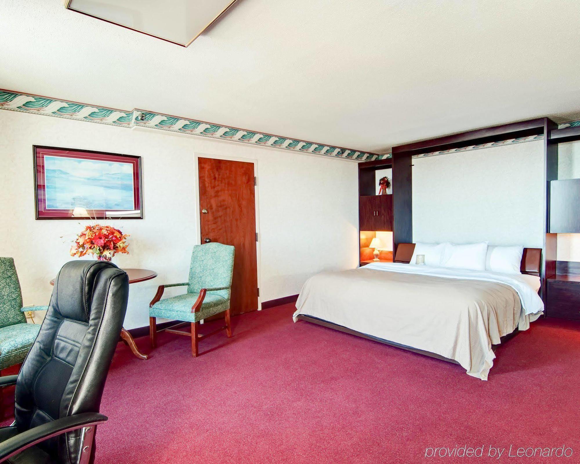 Comfort Inn Blacksburg University Area Экстерьер фото