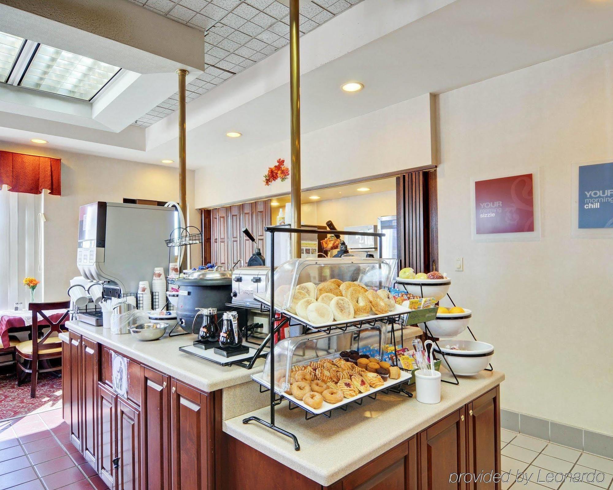 Comfort Inn Blacksburg University Area Экстерьер фото