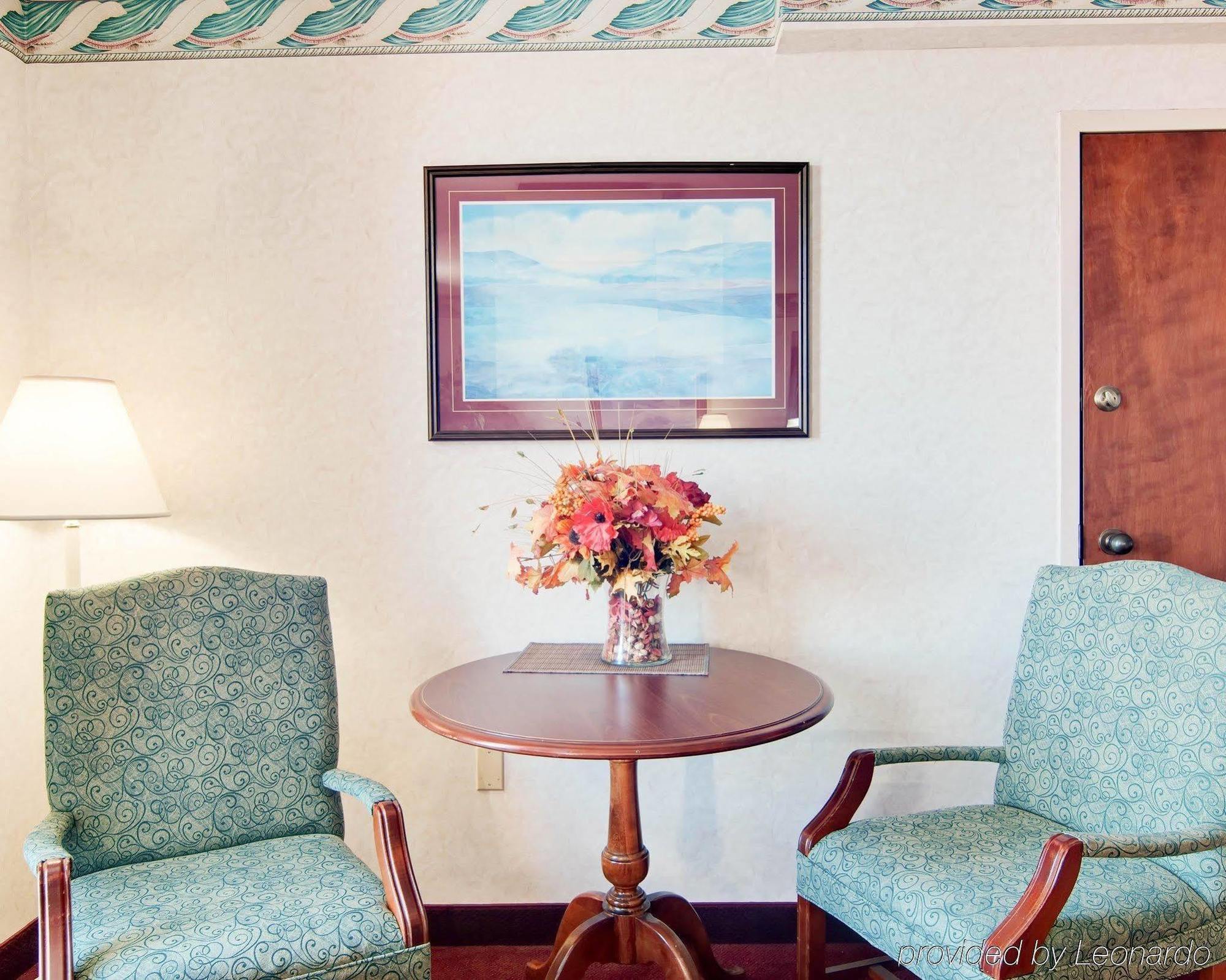 Comfort Inn Blacksburg University Area Экстерьер фото
